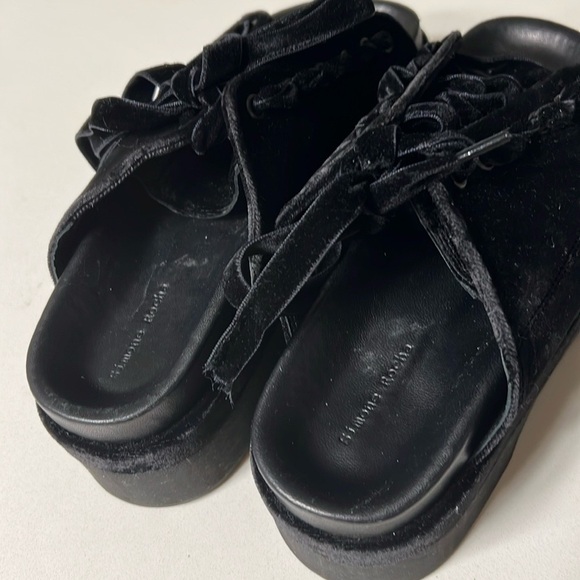 Simone Rocha velvet platform sandals in black. - Picture 7 of 9